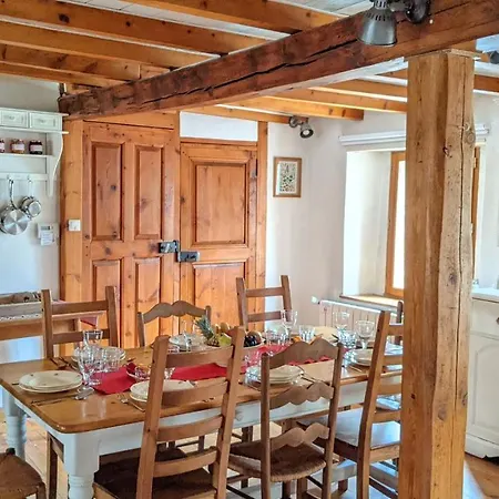 La Ferme Des Astres Ferienhaus *