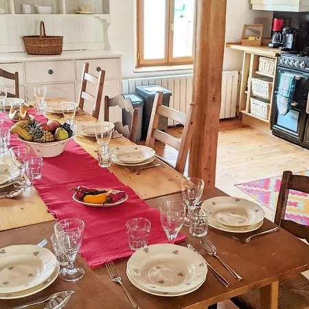 La Ferme Des Astres Ferienhaus *