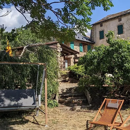 La Ferme Des Astres Ferienhaus *