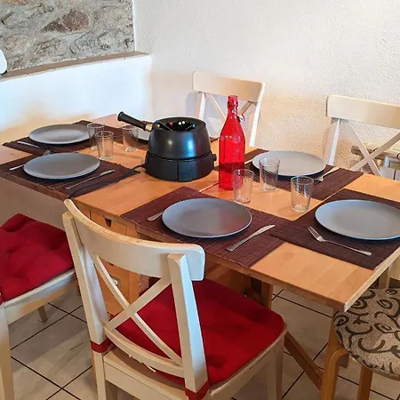 La Ferme Des Astres Feriehus *