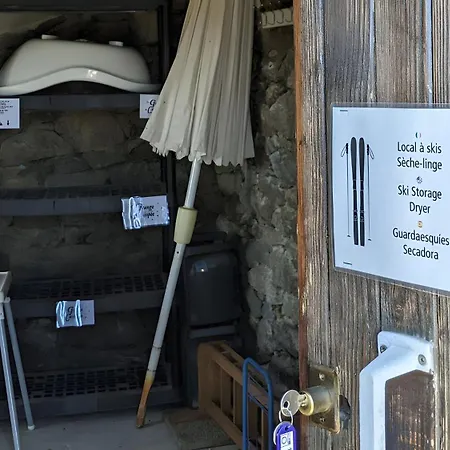 La Ferme Des Astres Feriehus