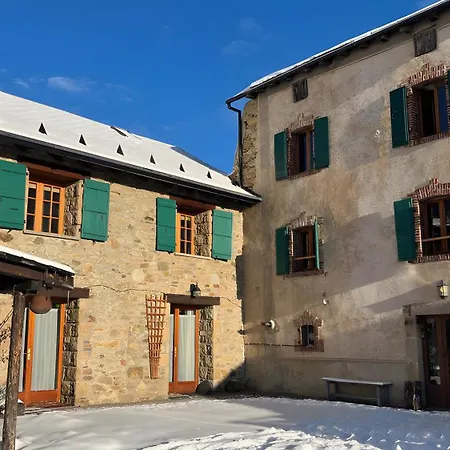 La Ferme Des Astres Feriehus